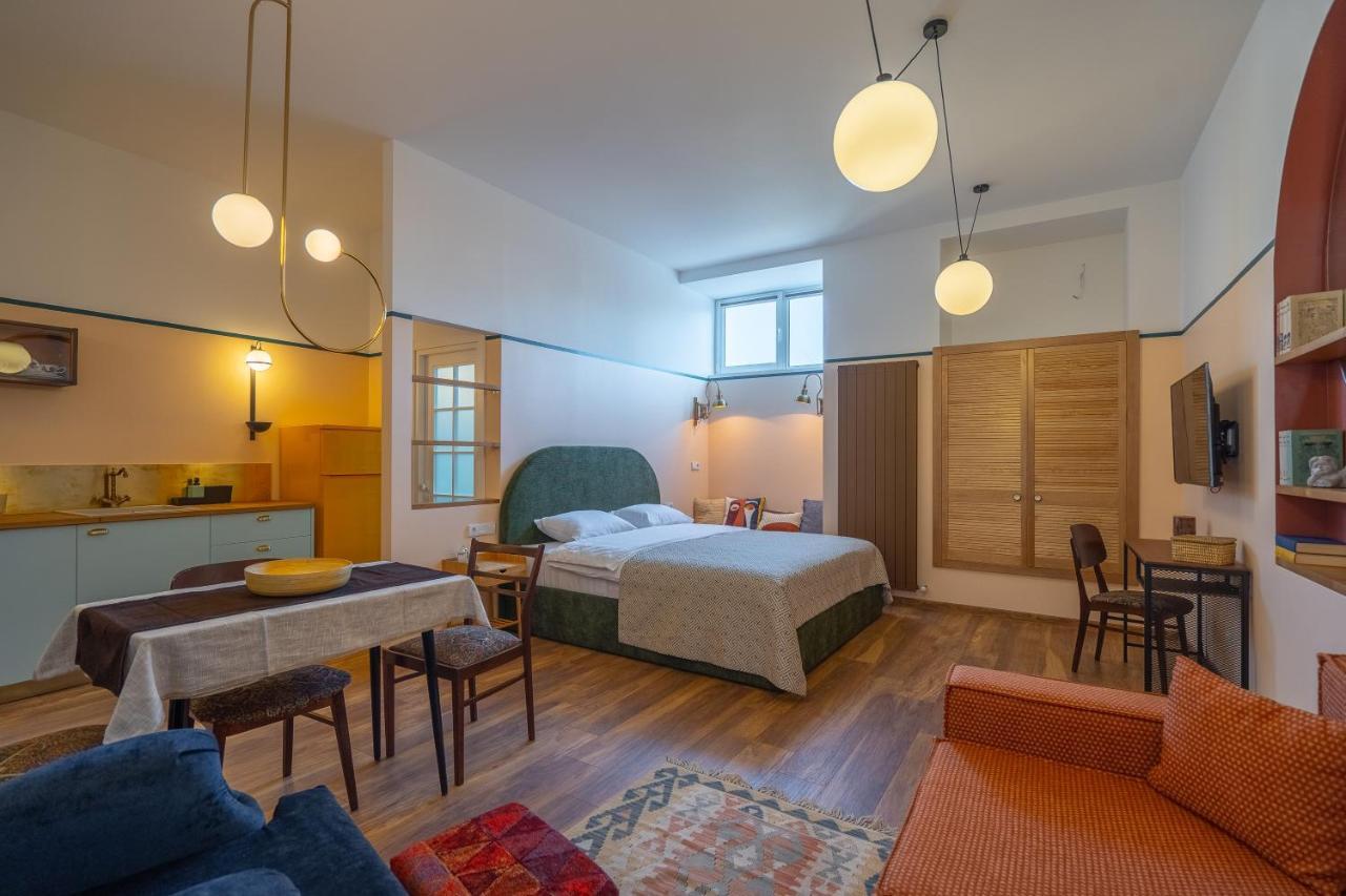 Cozy Baity Tbilisi Apartment Luaran gambar